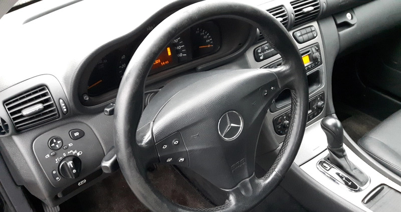 Mercedes-Benz Klasa C cena 22800 przebieg: 222000, rok produkcji 2002 z Bytom małe 667